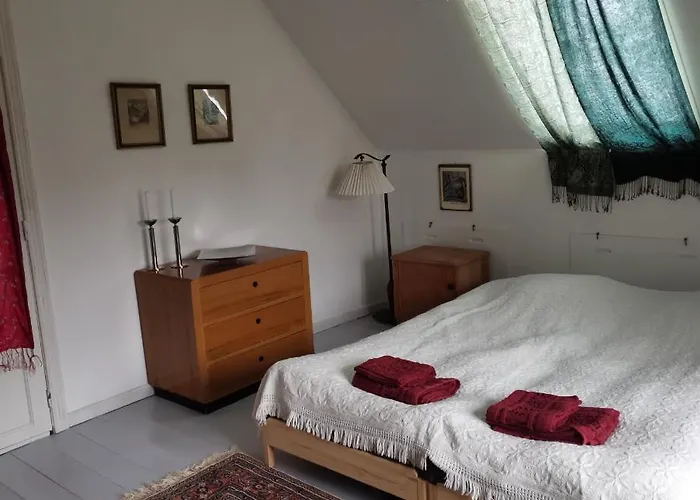 Mikrogaarden Shared Kitchen&bathroom Bed & Breakfast *